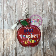 Best Teacher Ever Apple ITH Shaker Tag