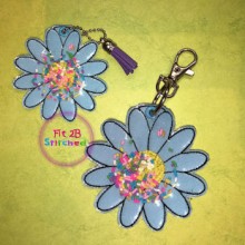 Flower 5 ITH Shaker Tag 2 Sizes