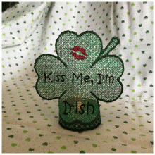 Kiss Me FSL Tea Light Wrap