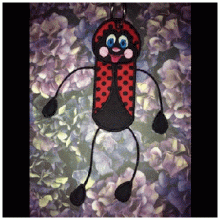 Ladybug Crazy Legs ITH Chapstick Holder 4x4