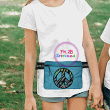 Peace Sign ITH Lined Zipper Waist Pouch 5x7