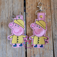 Raincoat P Pig SnapIt Taglet Set ITH