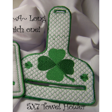 St Patty's Day Towel Topper-Holder ITH