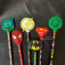 Super Heroes Pencil Pal Filled Coloring Set ITH